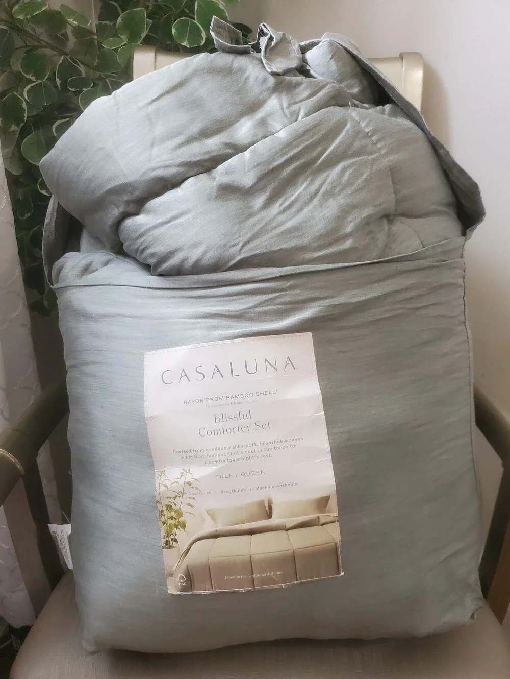 Casaluna NWT Full/Queen Rayon From Bamboo Comforter Set Olive Green